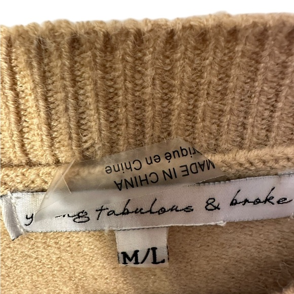 Young Fabulous & Broke sweater Size M/L - Picture 4 of 5